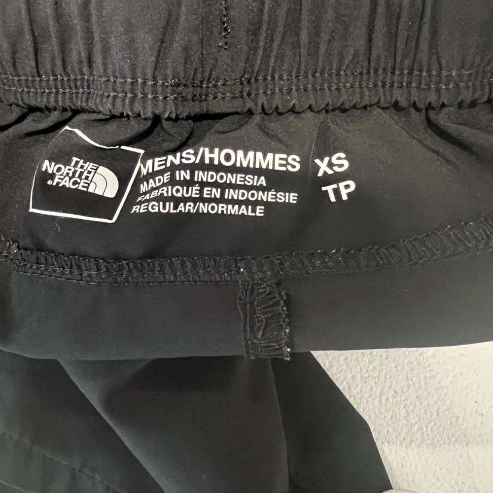 The North Face men wander
